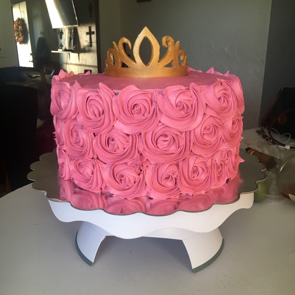 Meet your Posher, Monica